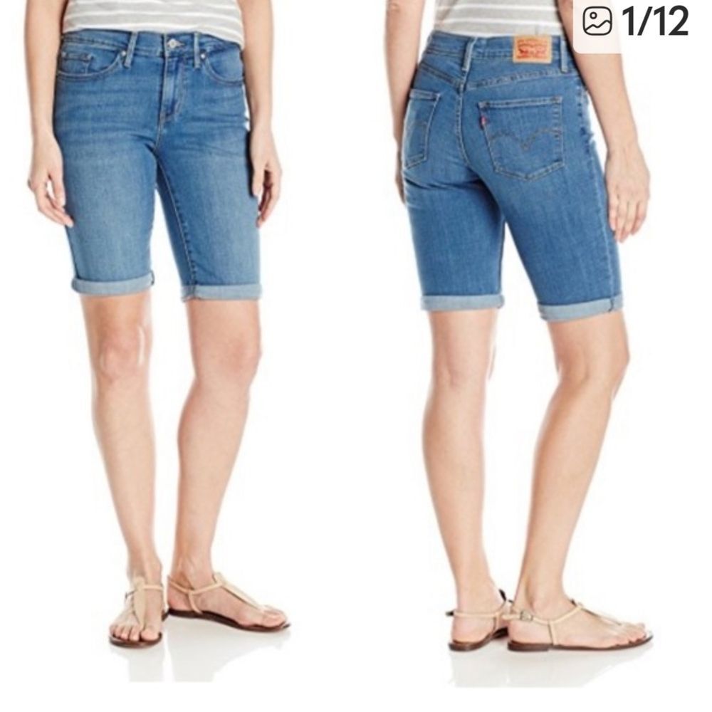 Levi's Women's Blue Denim Bermuda Shorts Classic Casual Mid Rise Sz 22